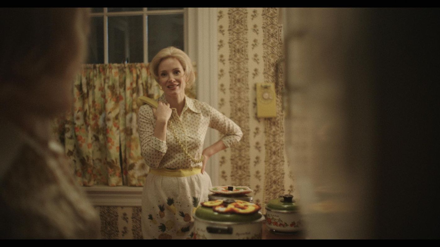 George & Tammy &mdash; production design